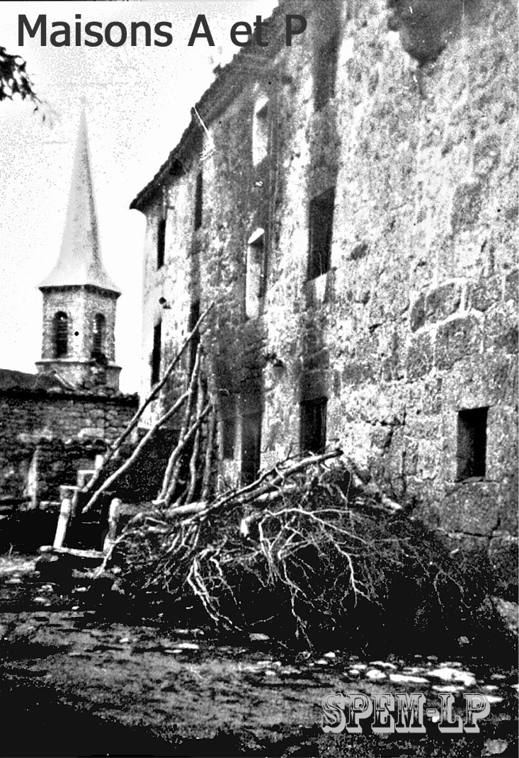 Fermes brulées - juin 1944